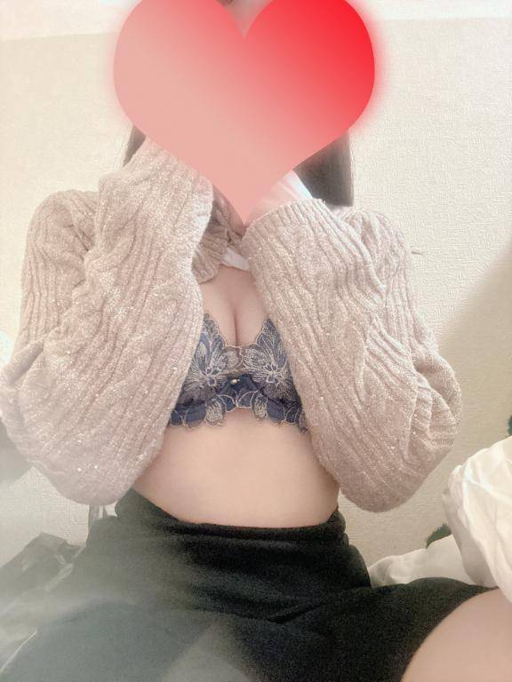 小鳥遊なこpicture