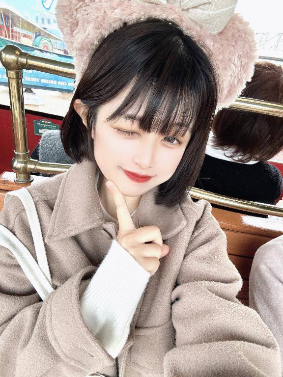 椎名あおはpicture