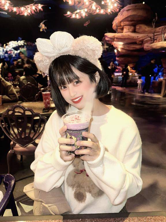 椎名あおはpicture